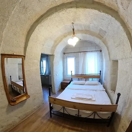 Whisper Cave House 3* Göreme