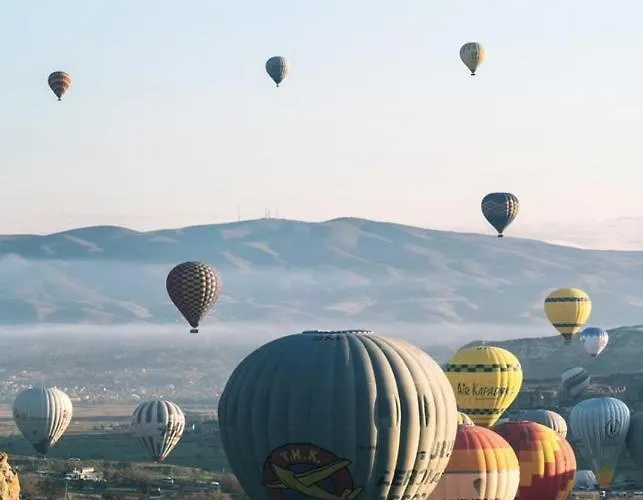 Hotell Whisper Cave House