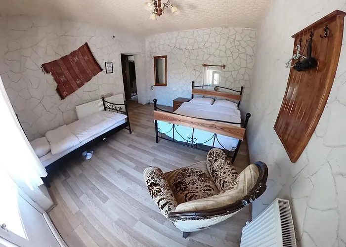 Hotell Whisper Cave House